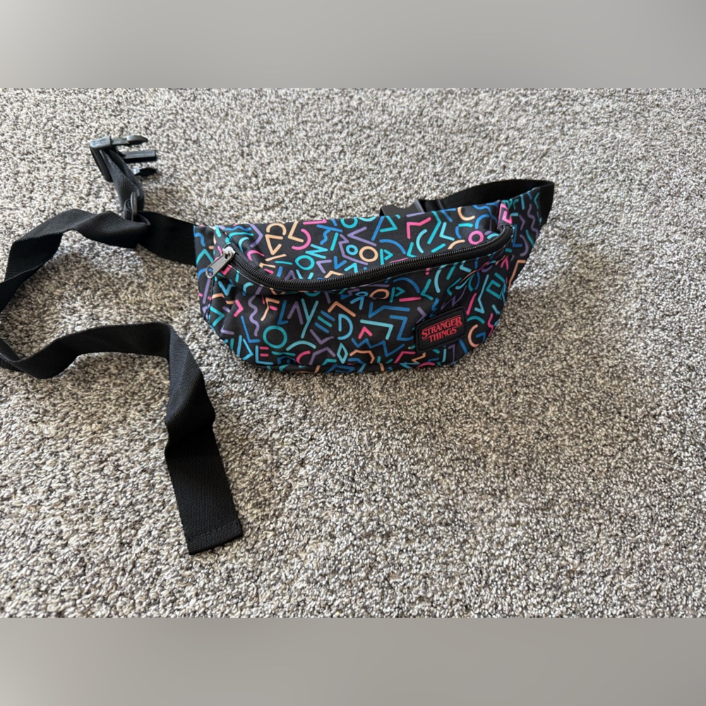 Stranger Things Fanny Pack - Picture 2 of 4